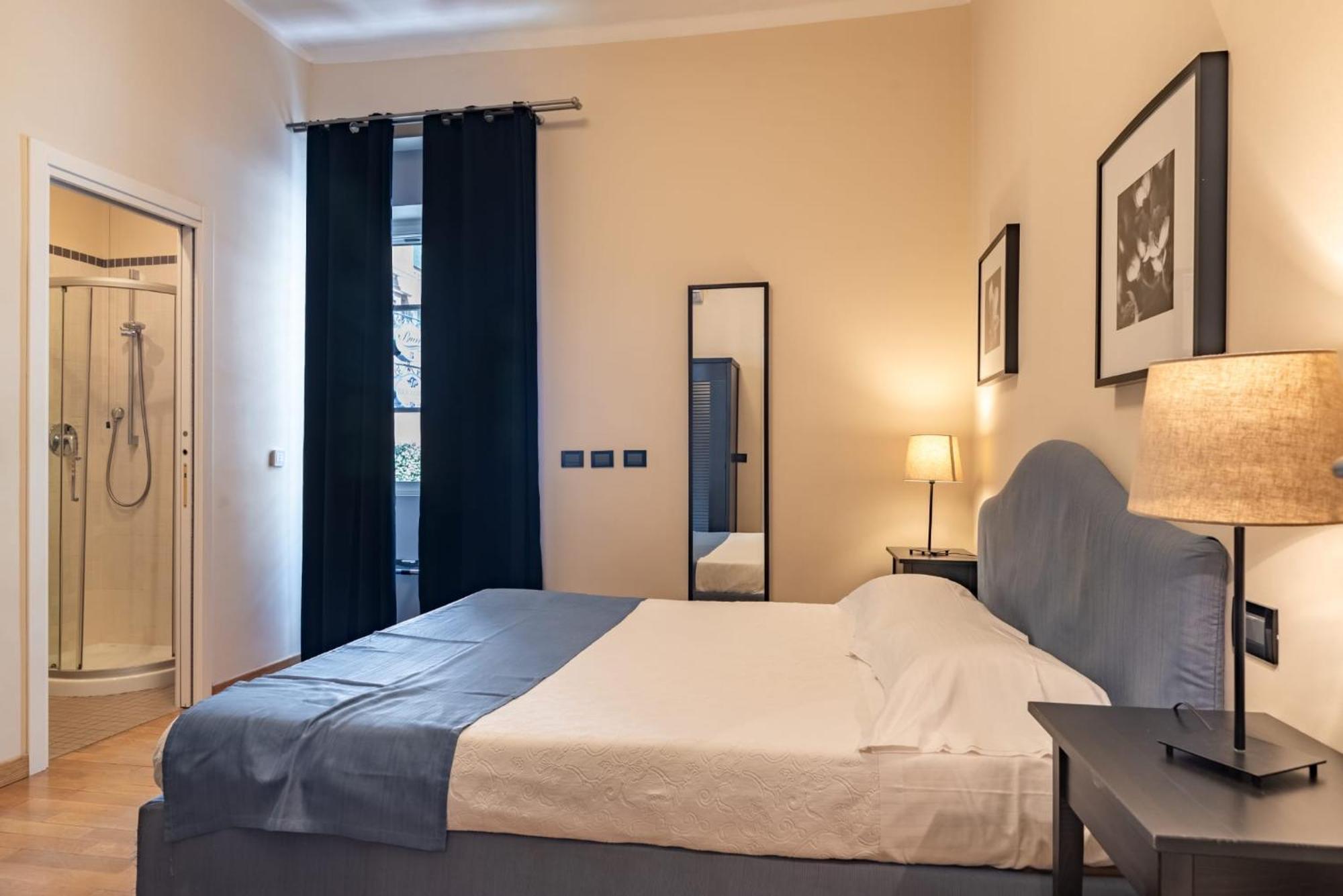 Hotel De La Plage Pietra Ligure Esterno foto